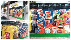 Vinilo publicitario es el escaparate de una tienda de alimentación.